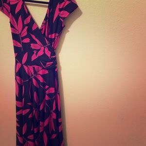 Sexy, comfortable cap sleeve dress